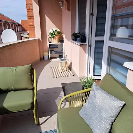 Rozsa Apartament Keszthely